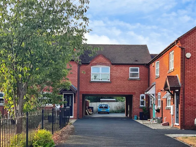St. Laurence Way, Bidford-On-Avon, Alcester, photo 1