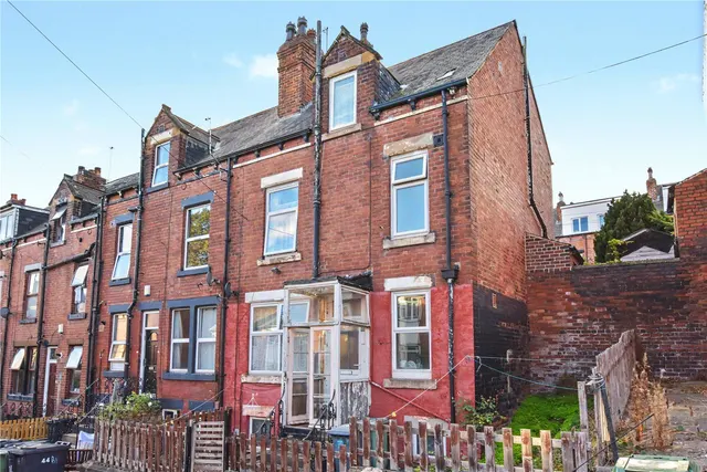 Beechwood View, Leeds, LS4, photo 1