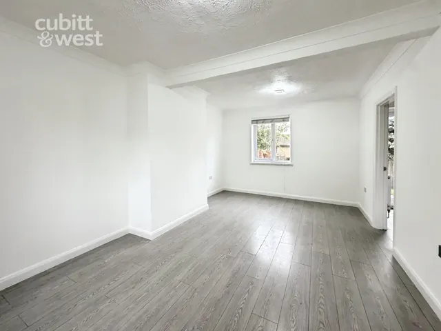 Deposit Alternative Available, Hillside, BN2, photo 3