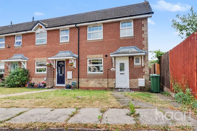 Chandlers Close, Bedford, MK43, photo 2