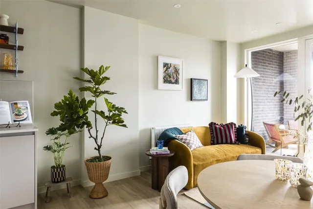 Masonry Place, Hayes, UB3, photo 1
