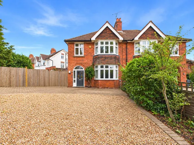 Kenilworth Avenue, Reading, RG30, photo 1