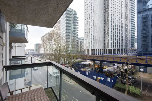 Limeharbour, London, E14, photo 2