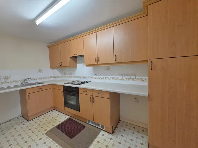 Photo 2 — Wash Beck Close, Scarborough YO12 4DR
