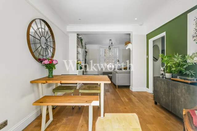 Photo 3 — Roslyn Road, London, N15