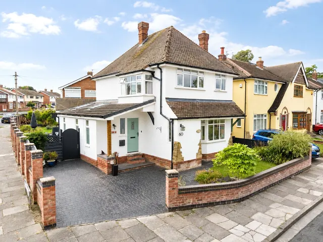 Barnston Road, Thingwall, CH61, photo 1