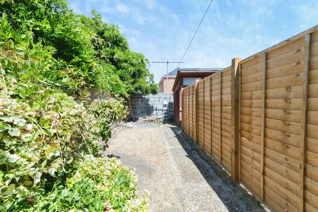 Nortoft Road, Bournemouth, BH8, photo 2