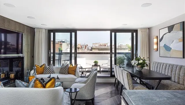 Prince Of Wales Terrace, London, W8 5PQ, photo 1