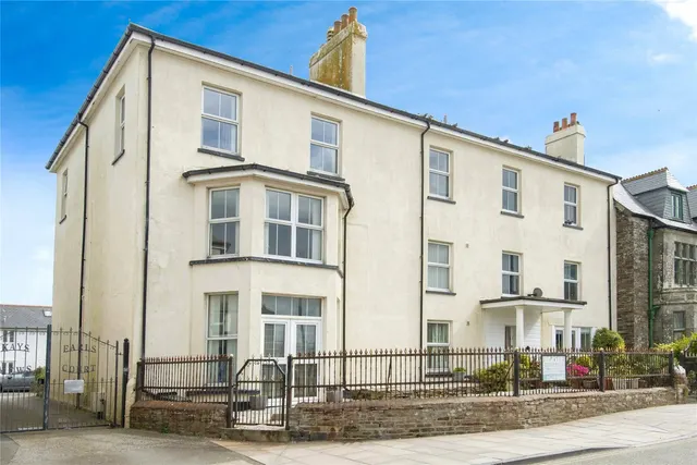 Fore Street, Tintagel, PL34, photo 1