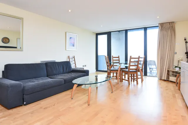 Antonine Heights, City Walk, London, SE1, photo 1