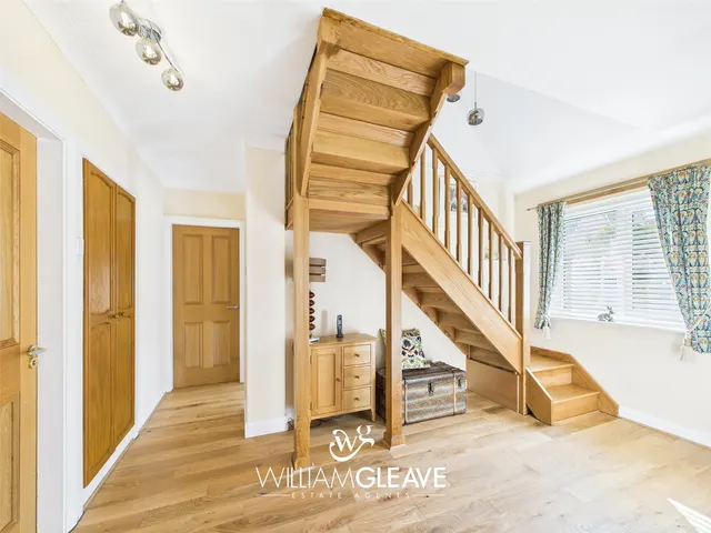 Hill View Road, Llanrhos, LL30, photo 3