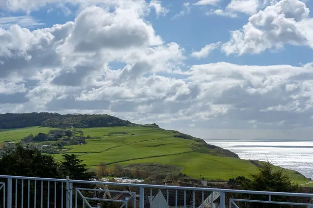 Downside Close, Charmouth, DT6, photo 2