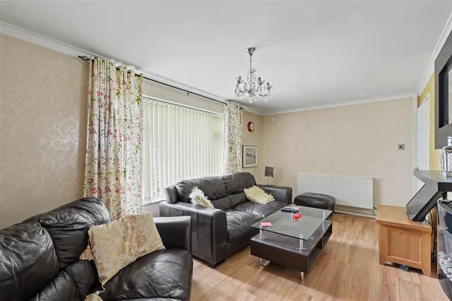 Bedford Court, Stapleford, NG9, photo 3