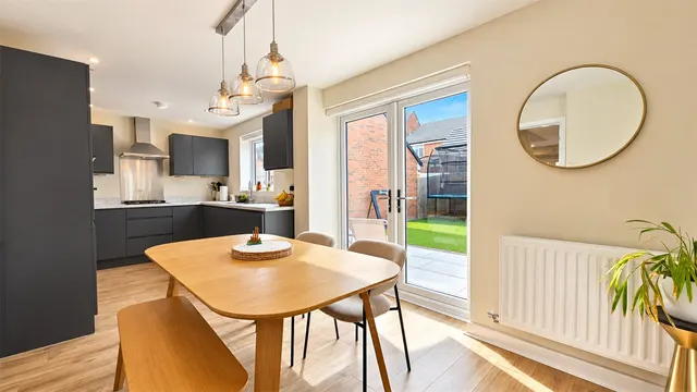 Dalton Place, Halewood, L26, photo 3
