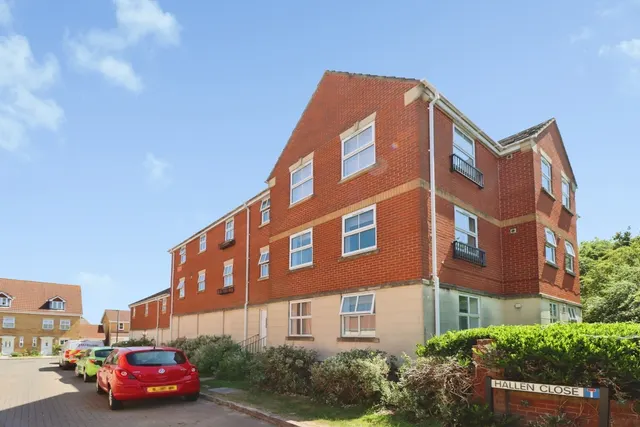 Hallen Close, Emersons Green, Bristol, BS16, photo 1