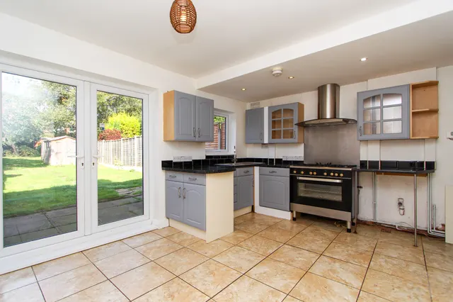 Photo 2 — Clarendon Road, Sutton Coldfield, Sutton Coldfield, B75 5JY