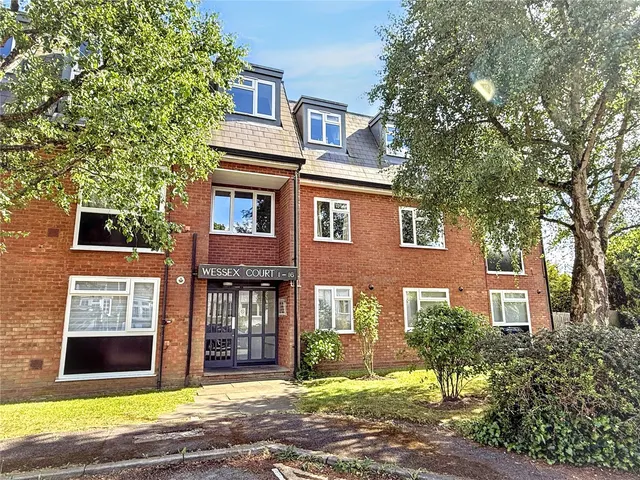 West End Lane, Barnet, EN5 2RA, photo 1