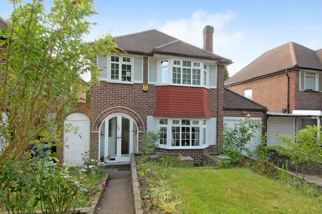 Marsh Lane, Stanmore, HA7, photo 1