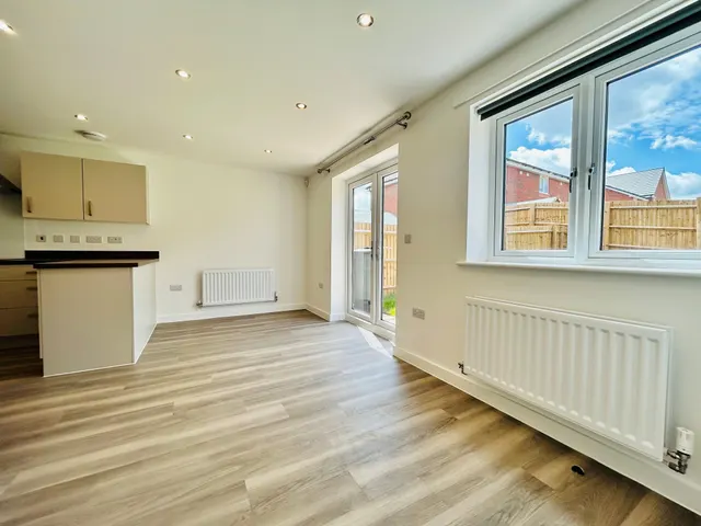 Chandos Drive, Derby, DE3, photo 3