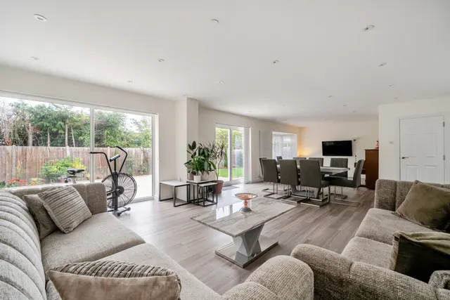 Westridge Avenue, Purley on Thames, RG8, photo 2