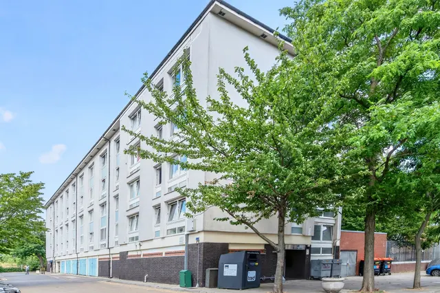 2 bedroom flat — Queensdale Crescent, London