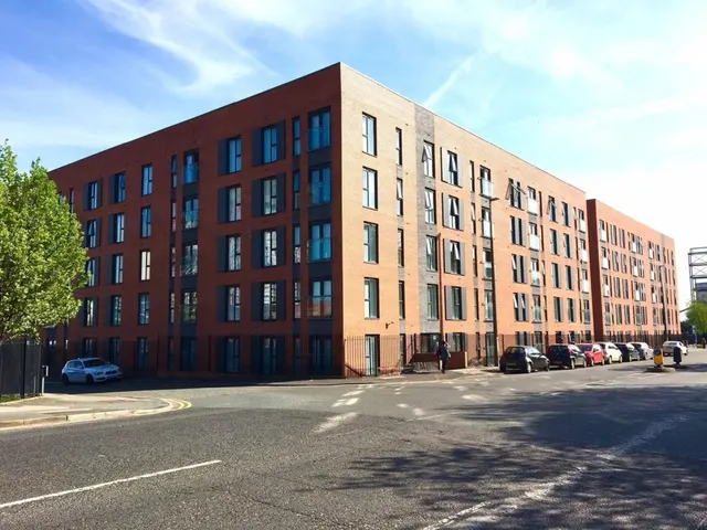 Derwent Street, M5, photo 1