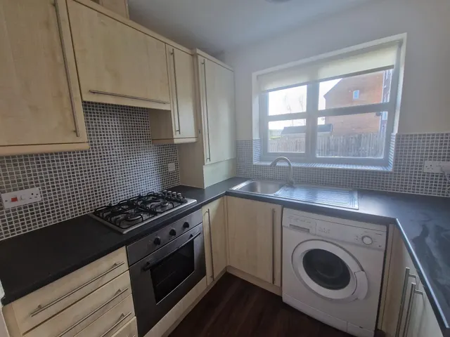 Sandringham Court, Streethouse, WF7, photo 2