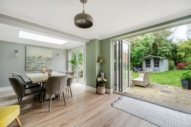 Underwood Road, Haslemere, GU27, photo 3