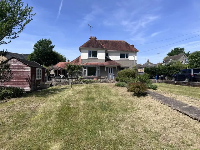 Lodden, Gillingham, Dorset SP8 4JY, photo 1