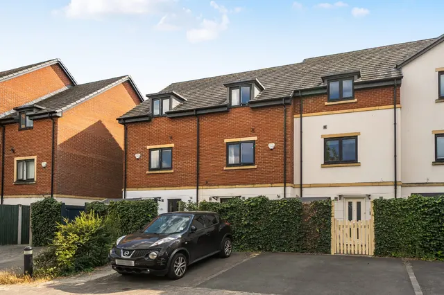 Parkgate Mews, Shirley, B90, photo 3