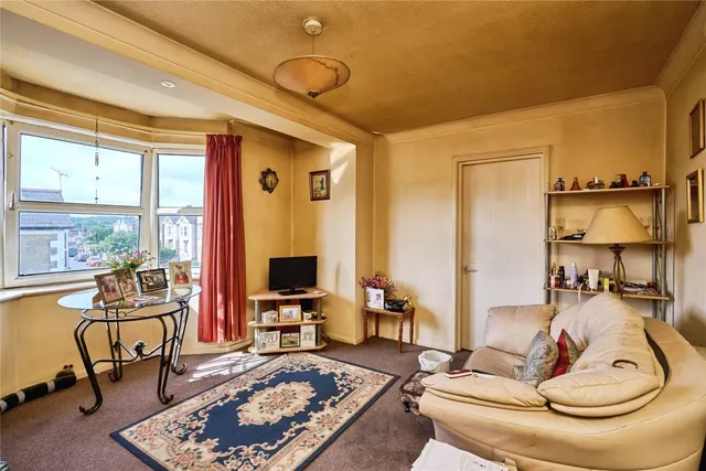 Park Road, Ryde, PO33, photo 3