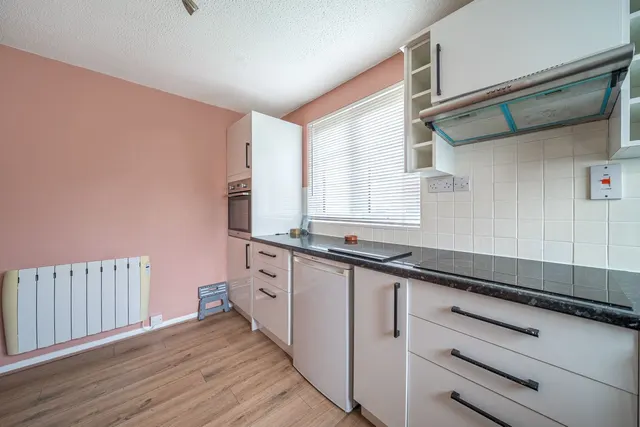Victoria Road, Barnstaple, EX32, photo 2