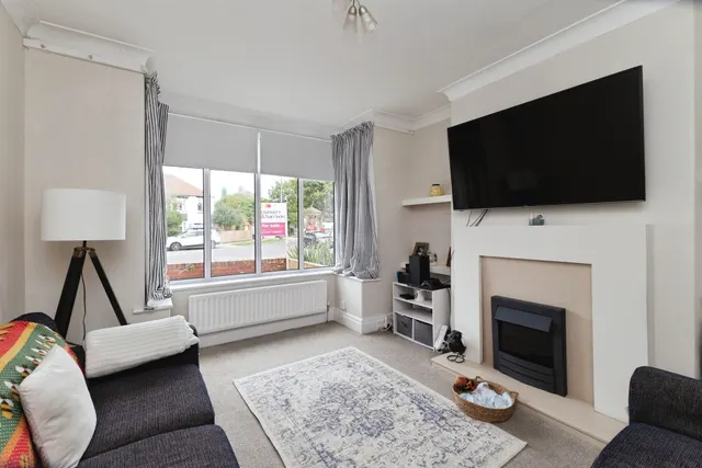 Chester Road, Redcar, TS10, photo 3