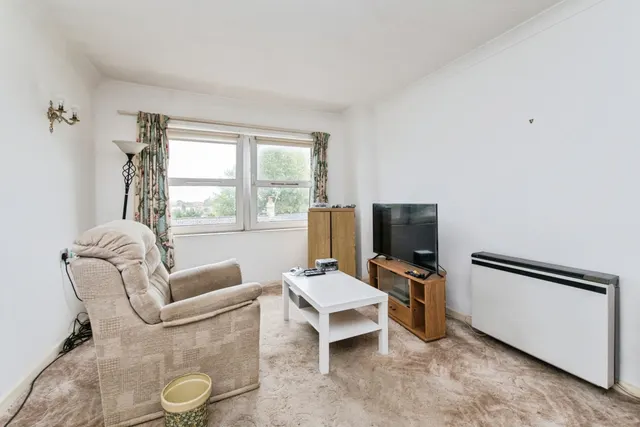 King Street, Honiton, EX14, photo 3
