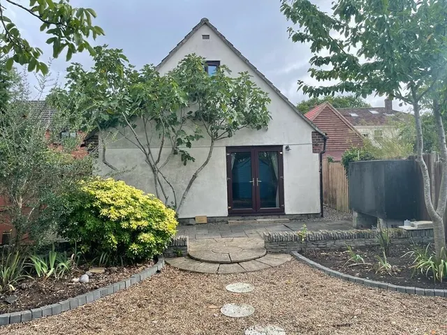 Buckenham Road, Foundry Corner, Attleborough, photo 1