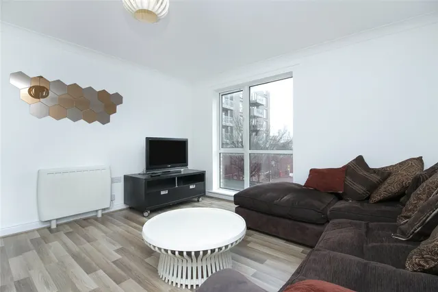 Candle Street, Stepney, E1, photo 3