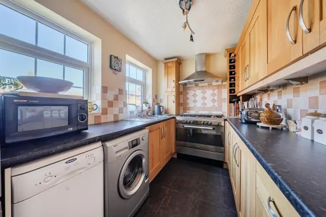 Spackman Close, Thatcham, RG19, photo 3