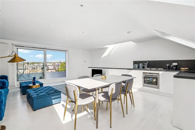 Elgin Crescent, London, W11, photo 1