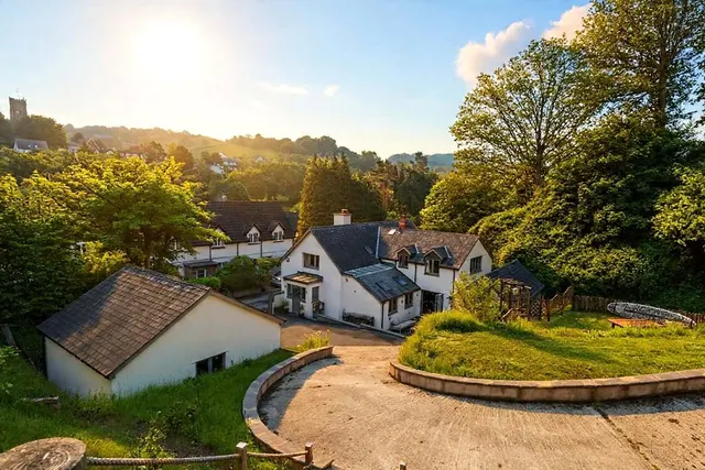 Berrynarbor, Devon, photo 1