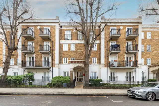 Russell Road, W14, photo 1