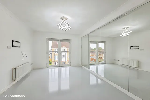 Strachur Crescent, Glasgow, G22, photo 1