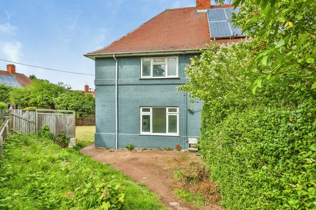 Tiverton Close, Nottingham, NG8, photo 2