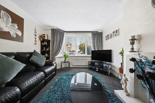 Eddisbury Road, Whitby, CH66, photo 2
