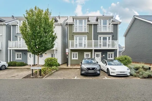 Maine Street, Reading, RG2, photo 1