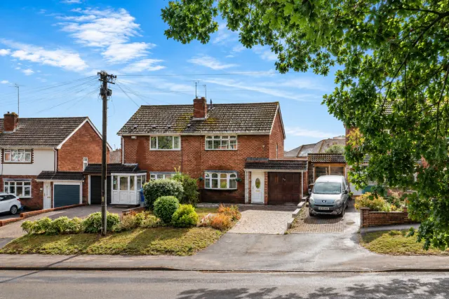 Stafford Lane, Cannock, photo 1