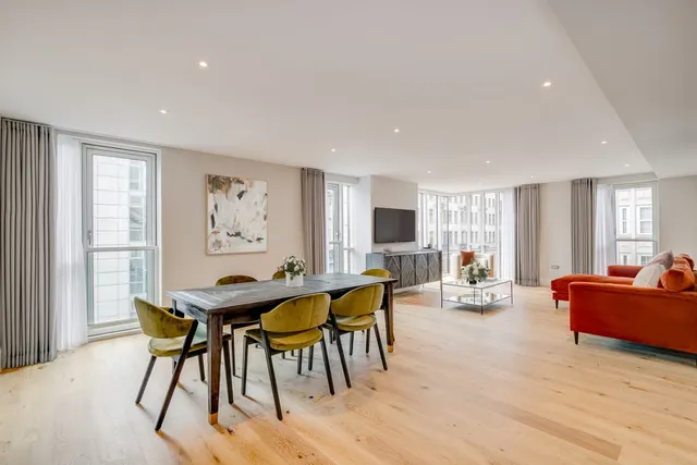 31, 219 Baker, Baker Street, Regent's Park, NW1 6XE, photo 1