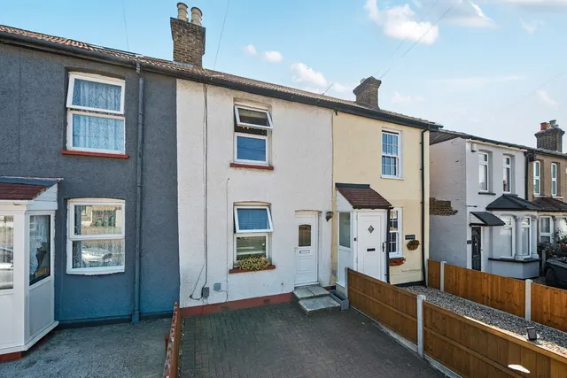 Erith Road, DA7, photo 1