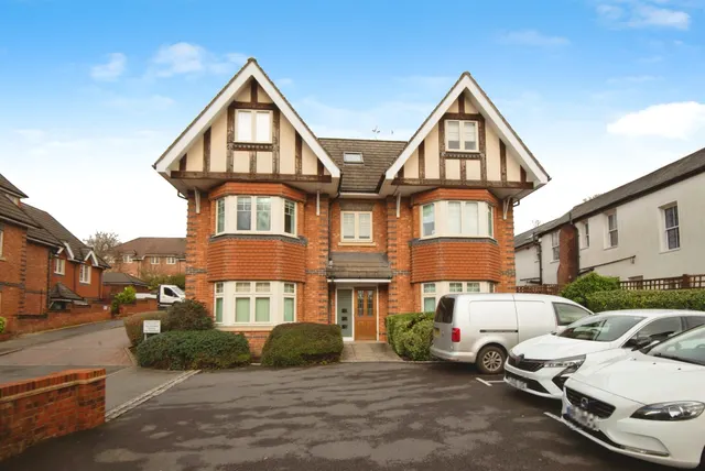 Templeside Gardens, High Wycombe, HP12, photo 1