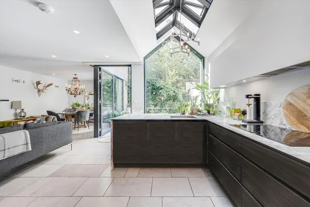 Rosemont Road, Richmond, TW10, photo 3