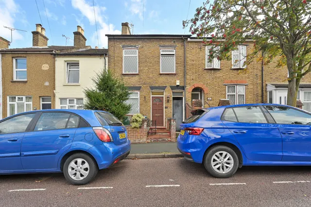 Watford, WD17, photo 1